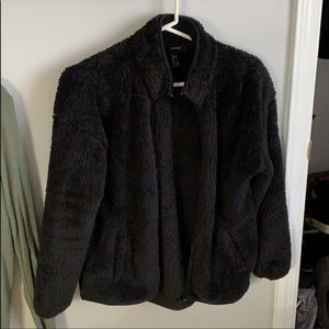 BLACK FUZZY JACKET SIZE L